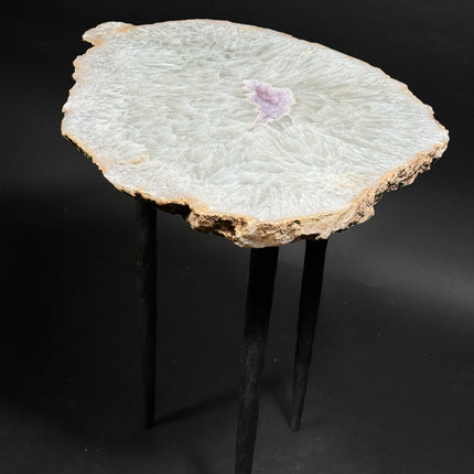 Agate end table with a druzy pocket