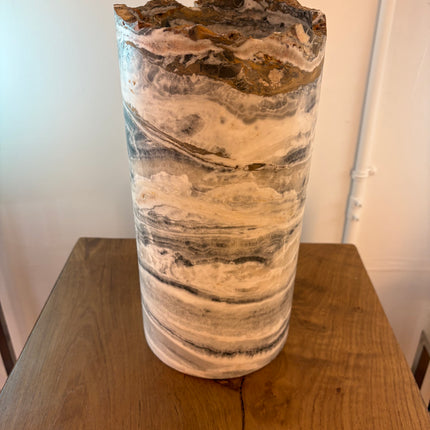 ONYX LAMP
