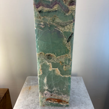 FLUORITE LAMP
