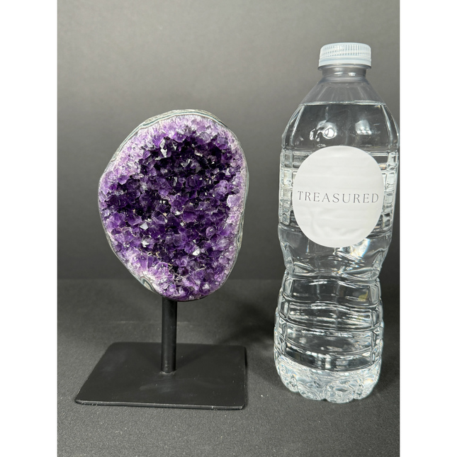 Mini amethyst geode