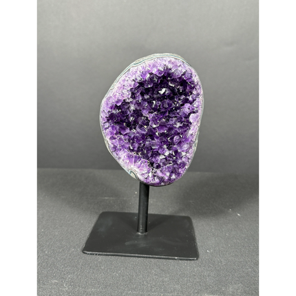 Mini amethyst geode