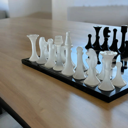 PREMIUM ONYX & MARBLE CHESS SET
